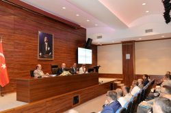 Lise öğrencilerine uyuşturucunun zararları anlatıldı