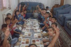 Umut Der Tatvan Şubesi’nden öğrencilere iftar yemeği