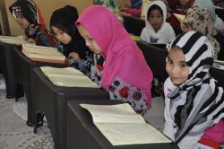 Bu kursta yılın her günü Kur’an öğretiliyor