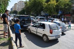 Batman’da trafik kazası: 1’i ağır 3 yaralı