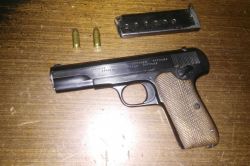 Diyarbakır’da 8 silah ele geçirildi