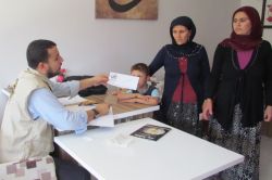 Avrupa Yetim Der’den Siverekli muhtaç ailelere yardım eli