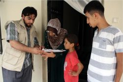 Mustazaflar Cemiyeti Mersin’de yardımlarına devam ediyor