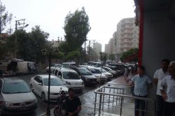 Kızıltepe’de ani bastıran yağmur serinletti