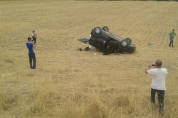 Batman-Hasankeyf yolunda kaza: 3 yaralı