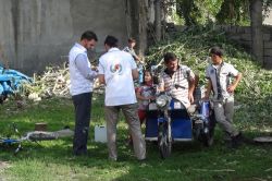 Avrupa Yetim Der'den Ağrılı muhtaç ailelere yardım eli