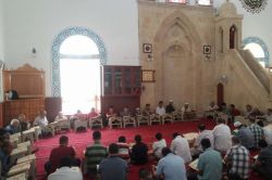 Kızıltepe halkı son mukabeleye yoğun katılımla Ramazan'a veda etti