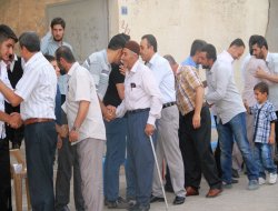 Azim-Der üye ve gönüllüleriyle bayramlaştı