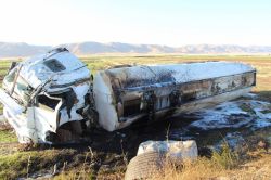 Nusaybin’de TIR devrildi:1 yaralı foto