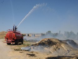 Batman'da 200 ton saman yandı