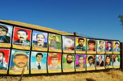 Şehitlerin fotoğraf sergisine yoğun ilgi