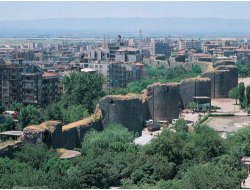 Bakanlıktan Diyarbakır Belediyelerine "Kentsel Dönüşüm" Mektubu