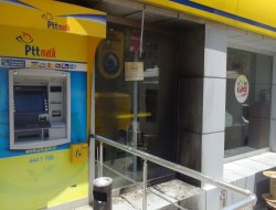 Silvan’da ATM’ler ve PTT'ye ait araç ateşe verildi video foto