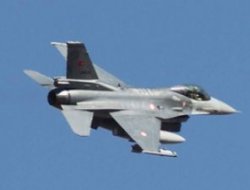 Uçak böyle düşürüldü (Video)