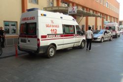 27 yaşındaki genç evinde asılı bulundu