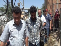 Çınar'da 50 metrelik direğe çıkan şahıs 17 saat sonra indi