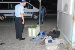 Tarsus’ta otobüs durağına bırakılan çanta korkuttu video