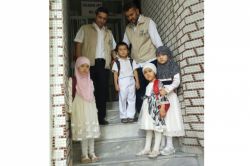 Umut Kervanı Vakfı muhtaç aileleri sevindirdi