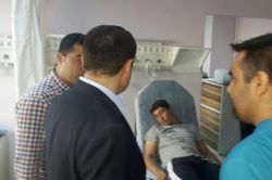 Ağrı Valisi patlamada yaralan askerleri ziyaret etti