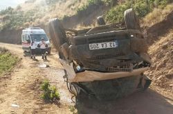 Bingöl'de Köy minibüsü takla attı: 2 ölü, 8 yaralı