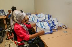 Engelliler aldıkları eğitim ile meslek sahibi oluyorlar