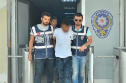 Telefon dolandırıcısına suçüstü