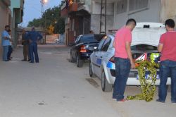 Sokakta oynayan küçük kıza taksi çarptı