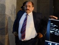 Di derheqê Zekerîya Oz de qerara girtine