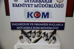 Diyarbakır’da 11 kişi silahları ile birlikte yakalandı