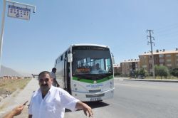 Halk otobüsü şoförleri kavşak sorununun giderilmesini istiyor