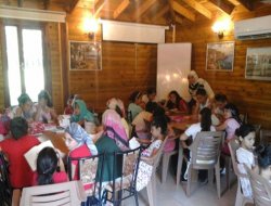 “Bir saat kitap oku kitap hediyeni al”