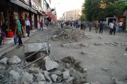 Ağrı esnafı ekonomik sıkıntı çekiyor