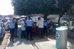 Adana’da seyyar tezgahlar toplandı