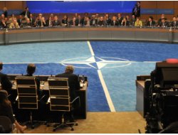 NATO, Türkiye'nin "Olağanüstü Toplantı" İstediğini Kabul Etti