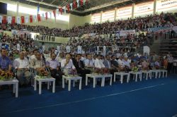 Yaz Kur'an kursunu hediyelerle tamamladılar