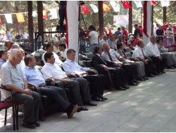 Manisa'da "Mevlithanlar ve Hafızlar Şöleni"