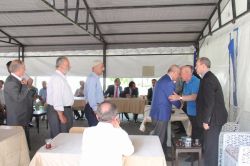 Annesini kaybeden Vali Öztürk Bitlis’te taziye çadırı kurdu