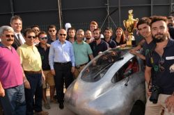 ÇÜ öğrencilerinin tasarladığı araçlara ödül