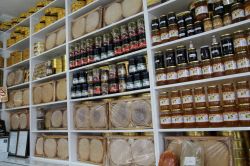 Vanlı arıcılar da çatışma sürecinden dertli