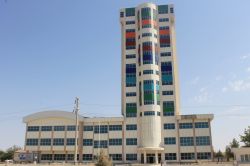 Milyonlar harcanan öğretmenevi hala tamamlanmadı