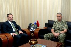 Orgeneral Galip Mendi’den Diyarbakır Valisine ziyaret