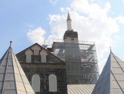 Camîya Mezin a Diyarbekirê ji ber restorekirinê ji bo demekê hat girtin