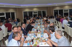 Vali Öztürk veda yemeğinde STK temsilcileriyle buluştu