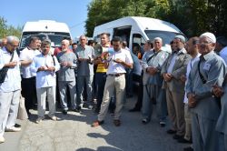 Batmanlı hacı adayları uğurlandı