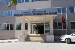 Olaylar üniversite kayıtlarını da olumsuz etkiledi