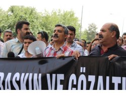 Gözaltılar Diyarbakır'da Protesto Edildi