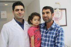 2 yaşındaki Ecrin’e laparoskopik ameliyat