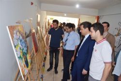 Batman Valisi Çelik Gençlik ve Kültür Evi’ni ziyaret etti