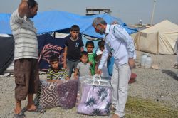 İHH’dan Suriyeli ailelere yardım