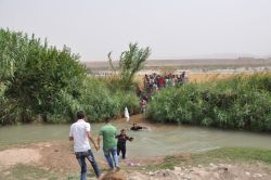 Sınırı geçmek isteyen şoförlere müdahale edildi